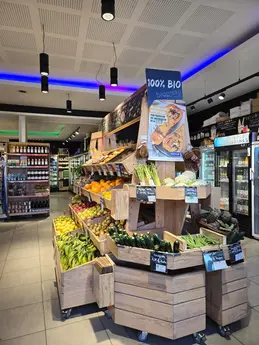 354-biocoop-lyon-bellecour-place-magasin-bio-fruit-legume-alimentation-biologique-saison-local.webp