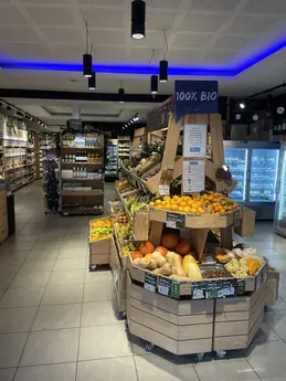 354-biocoop-lyon-bellecour-place-magasin-bio-fruit-legume-local.webp
