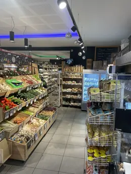 354-biocoop-lyon-bellecour-place-magasin-bio-fruit-legume-saison-producteur-local.webp