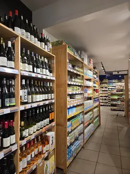 354-biocoop-lyon-bellecour-place-magasin-bio-vin-boisson-avec-sans-alcool.webp